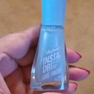 Sally Henson #62 Glos Sea Blue